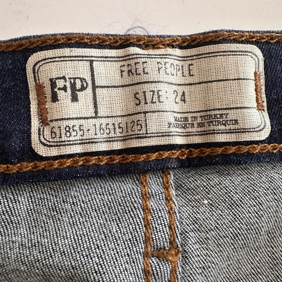 Free People Busted Knee Skinny Jeans - Picture 4 of 10